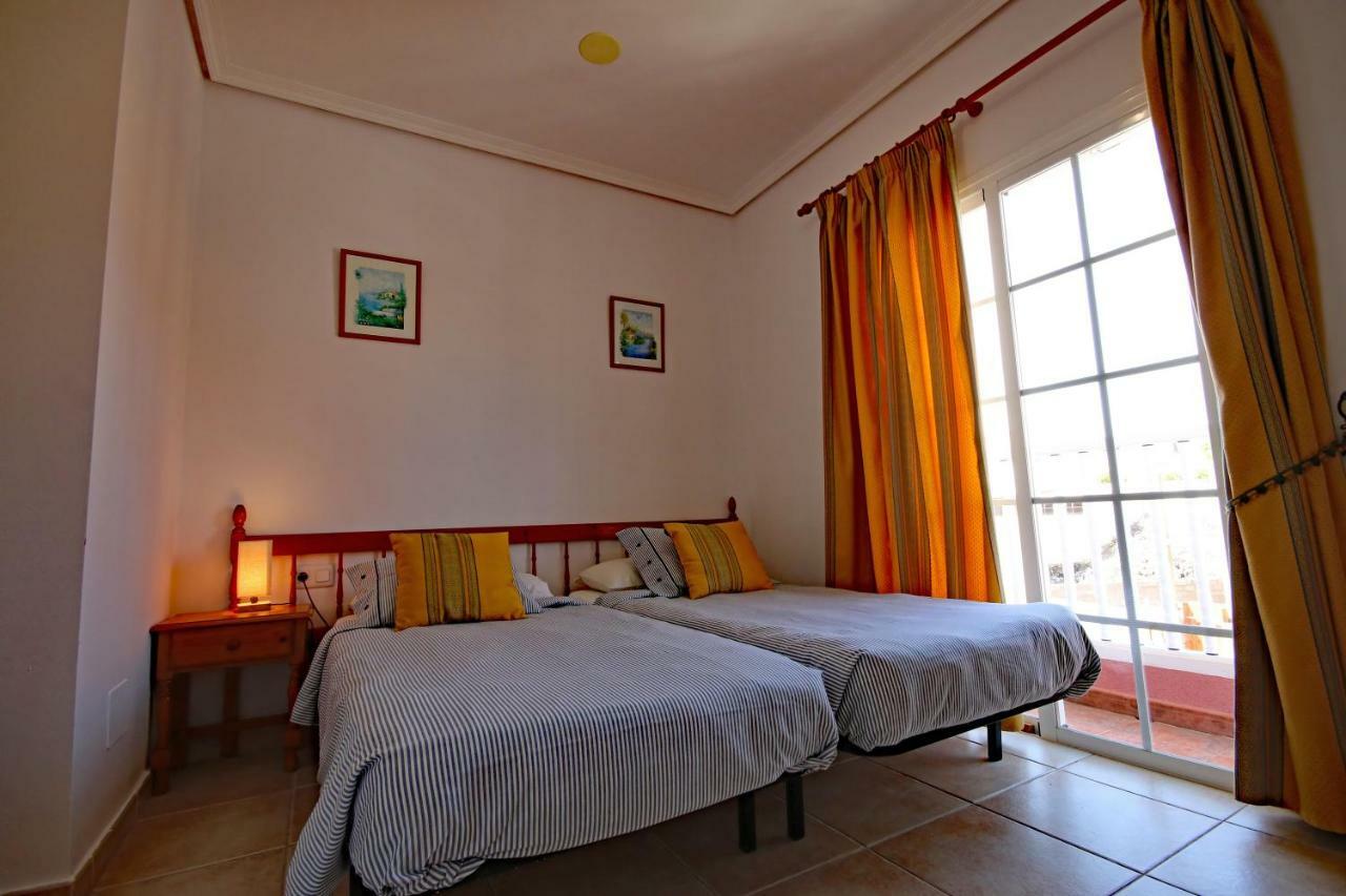 Las Dunas 2 By Rentmedano Pretty 2 Bedroom Villa, Ocean Views, Pool And Wifi Эль-Медано Экстерьер фото
